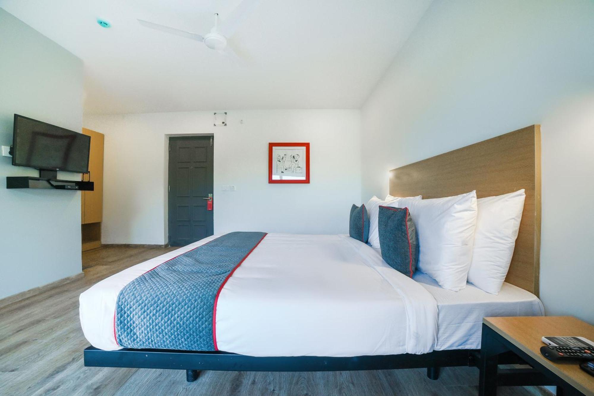 Townhouse 211 Laguna Ecr Near Juhu Beach Ченай Екстериор снимка
